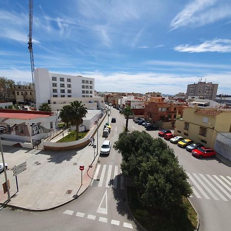 3E, 56M2, 1 Dormitorio, 4 Huespedes, Wifi Gratis La Linea de la Concepcion Exterior foto